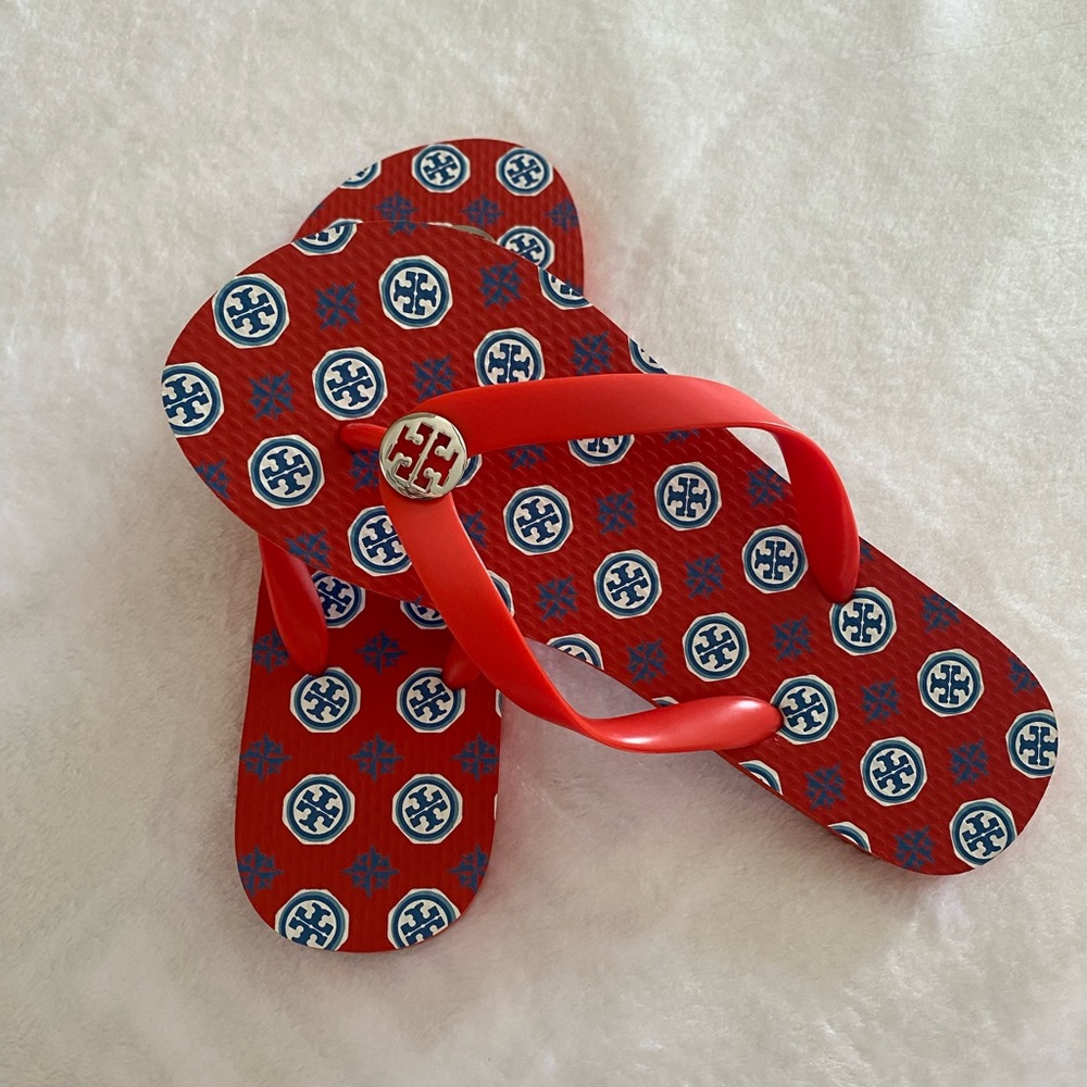 NWOT Tory Burch Samba Compass Flip Flop size 7